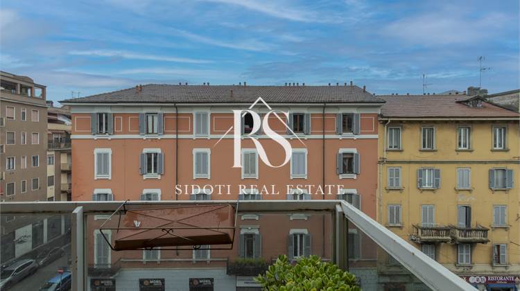 2 комнаты в Аренда в Milano