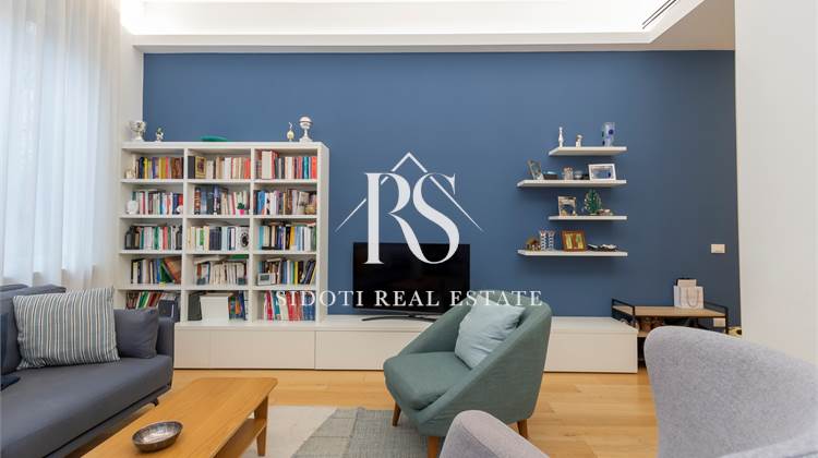 TRILOCALE FINEMENTE RISTRUTTURATO