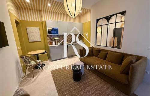 BILOCALE RISTRUTTURATO IN PALAZZO D’EPOCA – LIBERO SUBITO